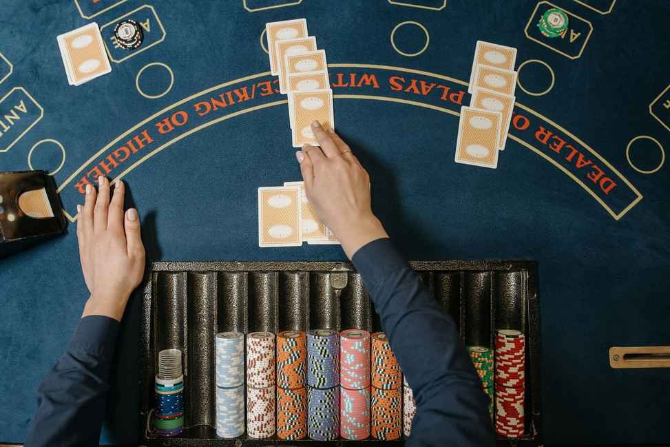 wild robin casino app